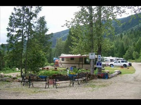 Revelstoke BC Cheap Caravan Campsite Campground