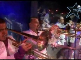 Burbujas de amor (audio original) Banda la Estrella