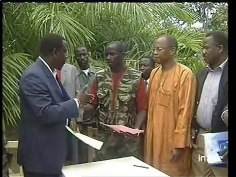 20 heures le journal : [Emission du 17 octobre 2002]