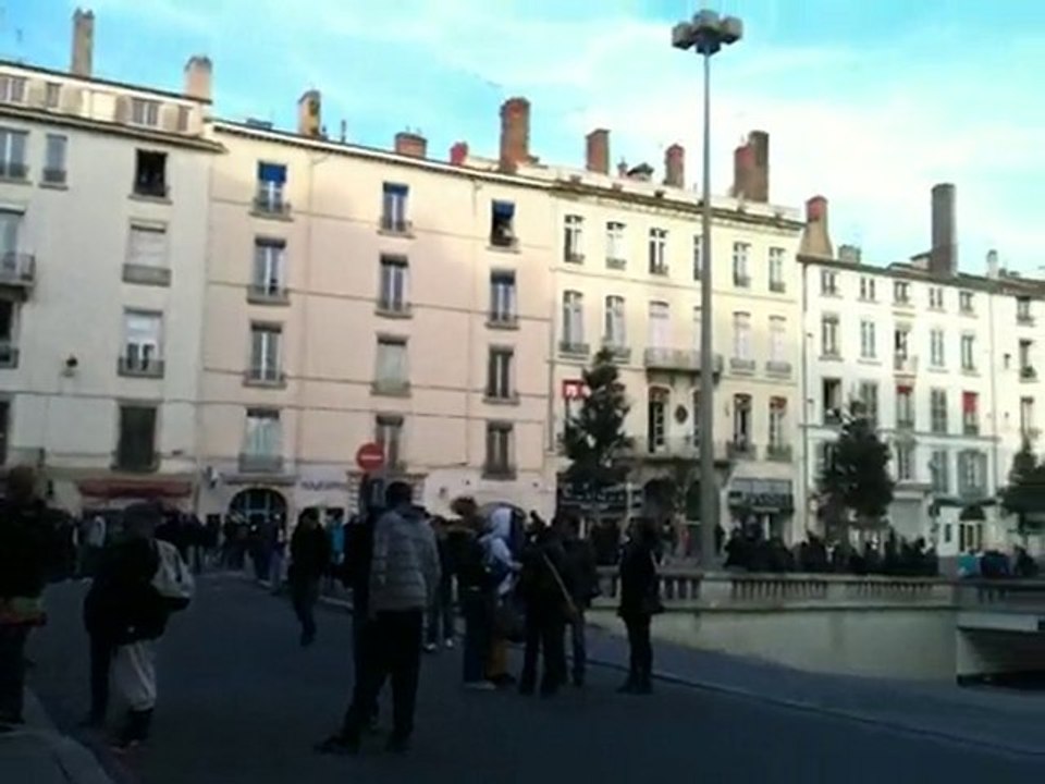 Manifestation Lyon place Bellecour Jeudi 21 Octobre 2010