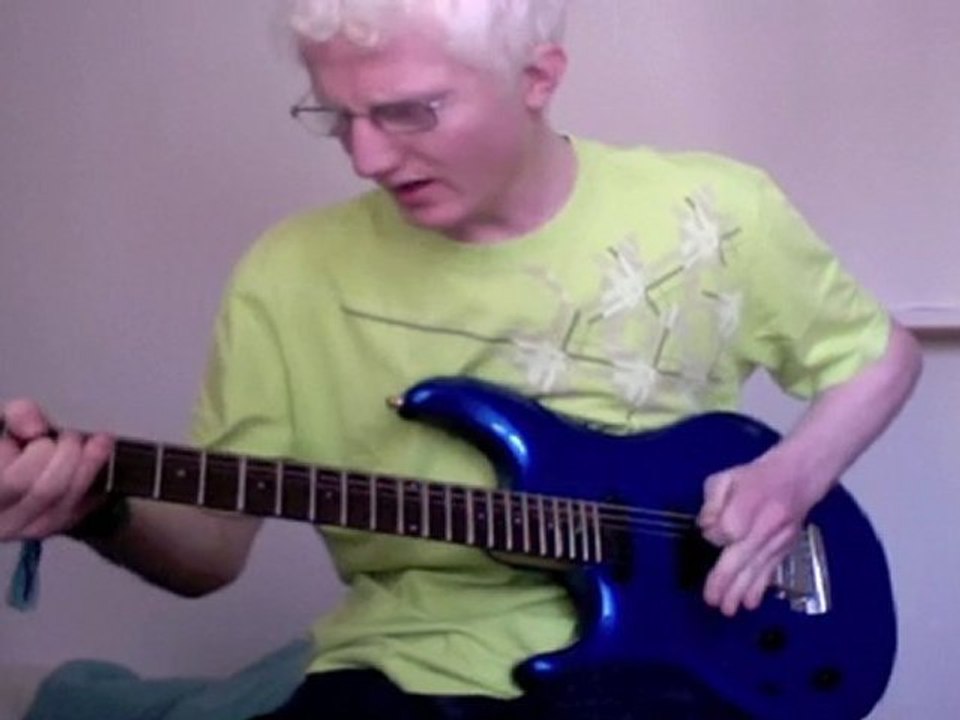 Michael Jackson Beat it solo cover by guiguicyd