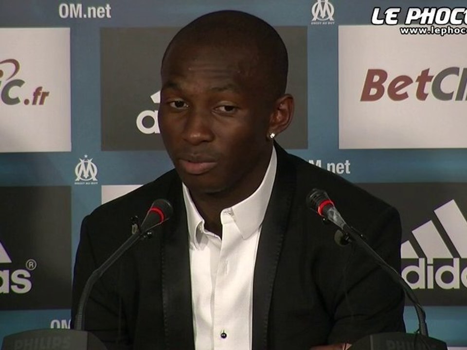 OM actu / Mbia : "Je donne le biberon maintenant !"