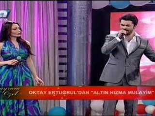 Altın Hızma Mülayim & Bir Kızıl Goncaya Benzer Dudağın