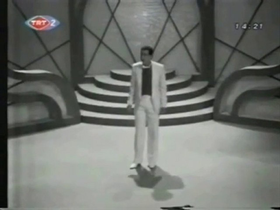 İlhan İrem-Sensiz de Yaşanıyor (İşte Hayat)-1977