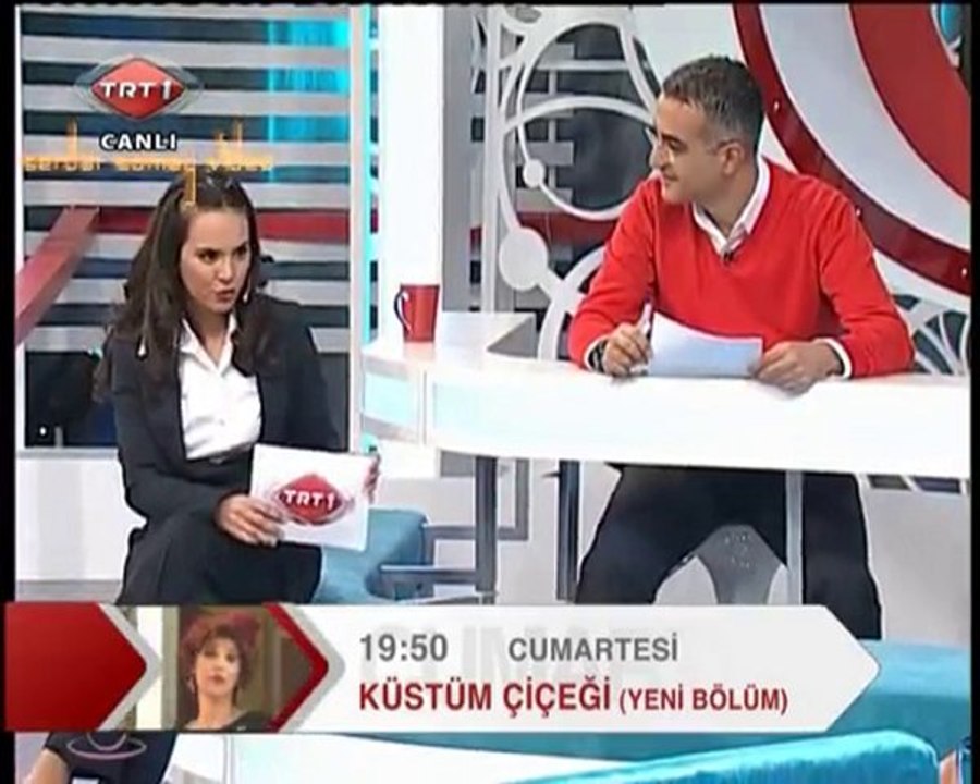 Yeliz Sar @ Sutlu Kahve