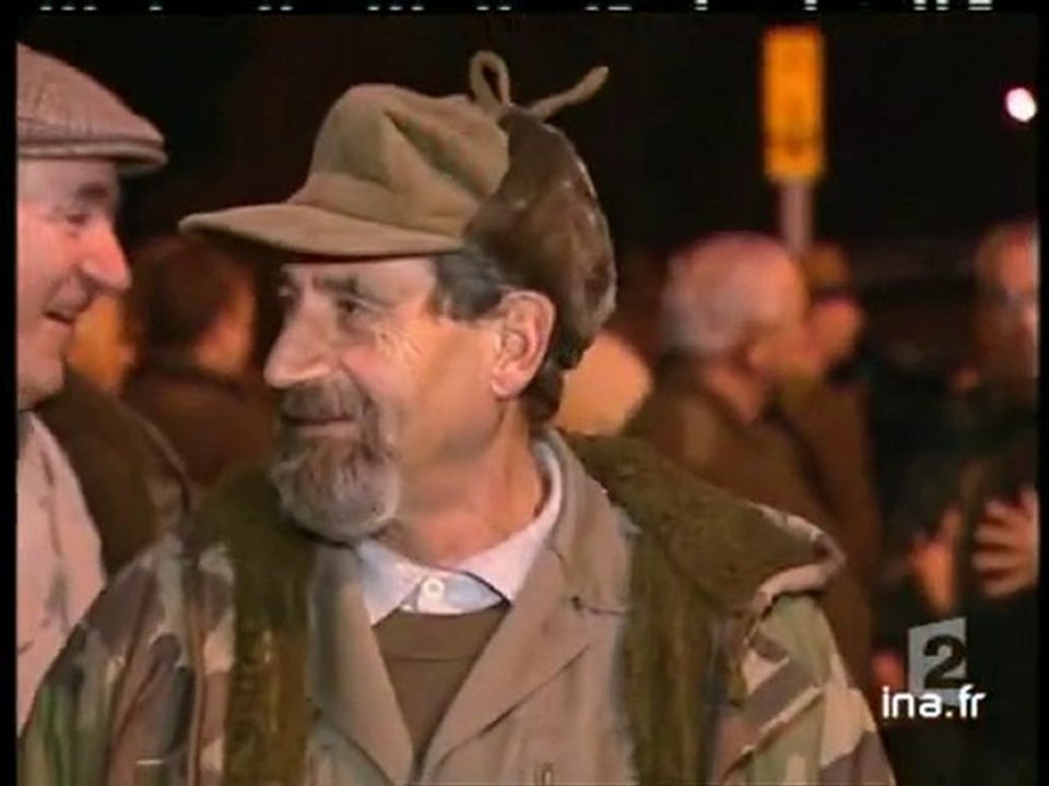 20 heures le journal : [émission du 23 Novembre 2003]