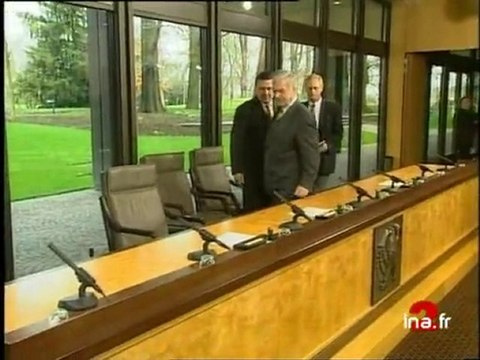 JA2 20H EMISSION DU 27 FEVRIER 1999