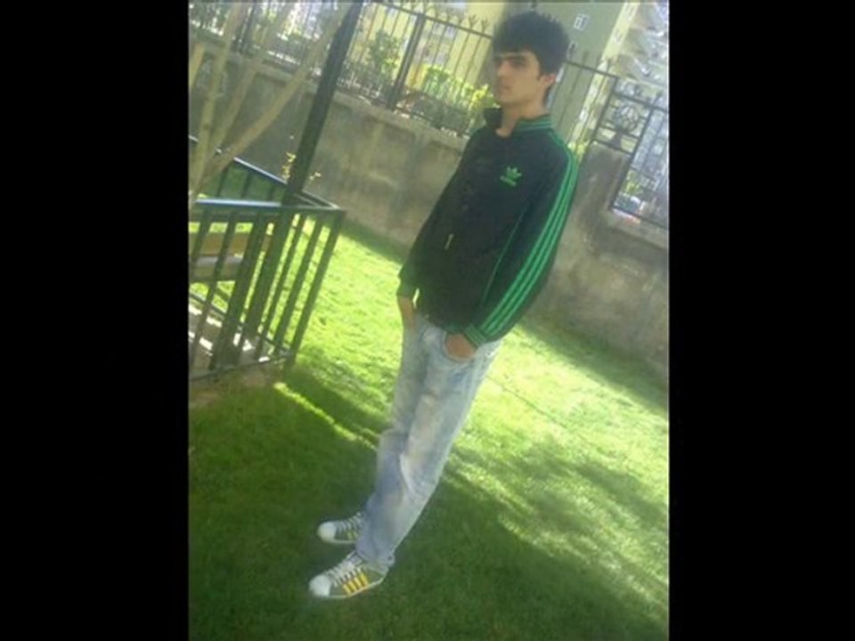 S-Fa Ft. ŞeHR-i yaR [SeV YeNiDeN 2o1o] [HQ]