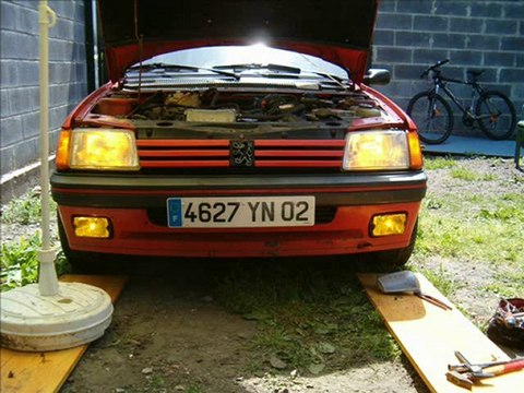 restauration 205 gti