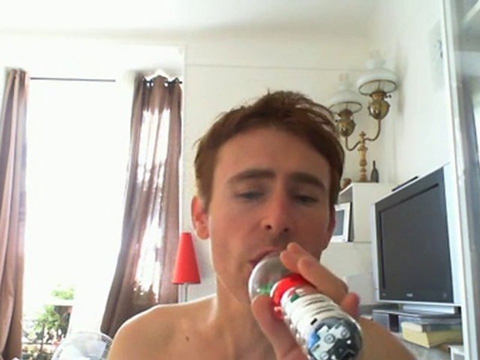 Wiwi égratigne "turn"