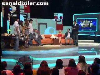 Beyaz.Show.22.10.2010 KISIM_(9)
