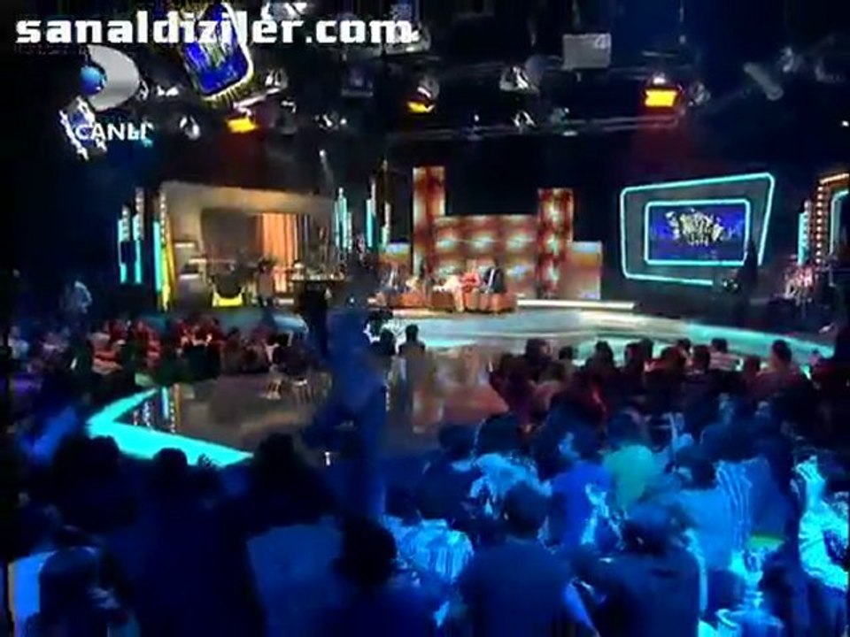 Beyaz.Show.22.10.2010 KISIM_(10)