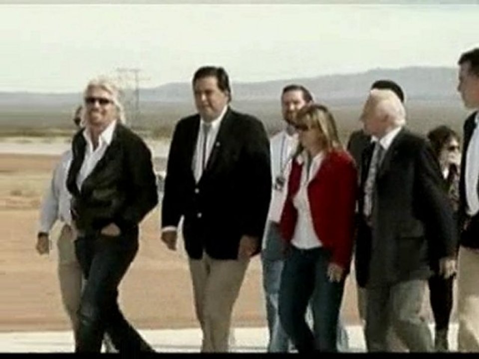 Virgin Galactic dedicates spacecraft runway