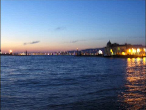 Sonmez Artık Yuregimde Yanan - Zeki Müren