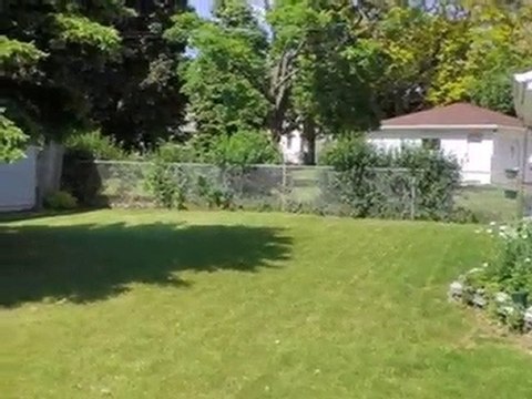 Homes for Sale - 6606 W Dodge Pl - Milwaukee, WI 53220 - Col