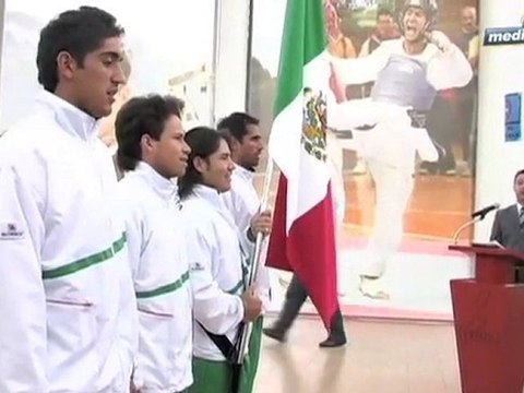 Medio Tiempo.com - Bernardo de la Garza, 13 de septiembre 2010