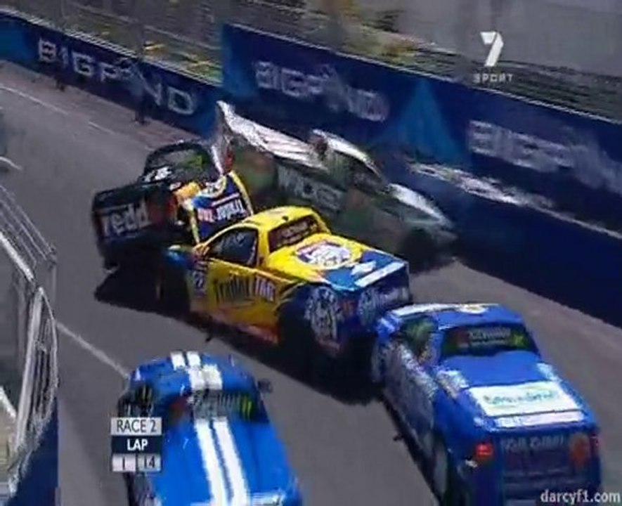 V8 UTES goldcoast 2010 pile up