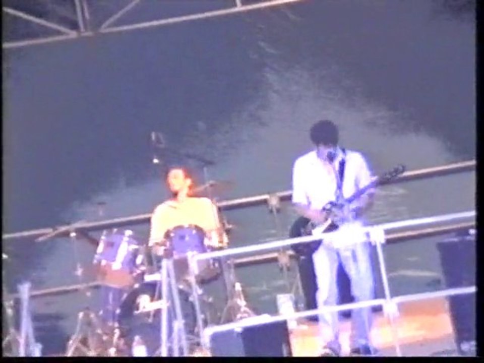 Heaven - Blue Town (live 14aug'1999)