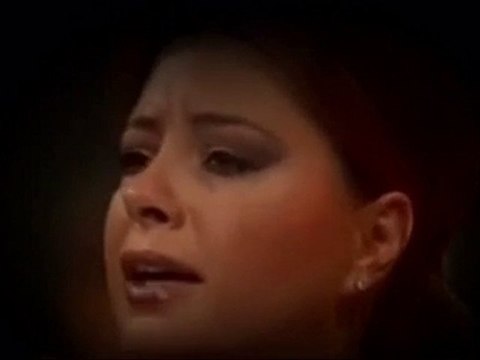 Seçil Ak Kutlu-Bilmem ki nedendir bana sen hor bakıyorsun