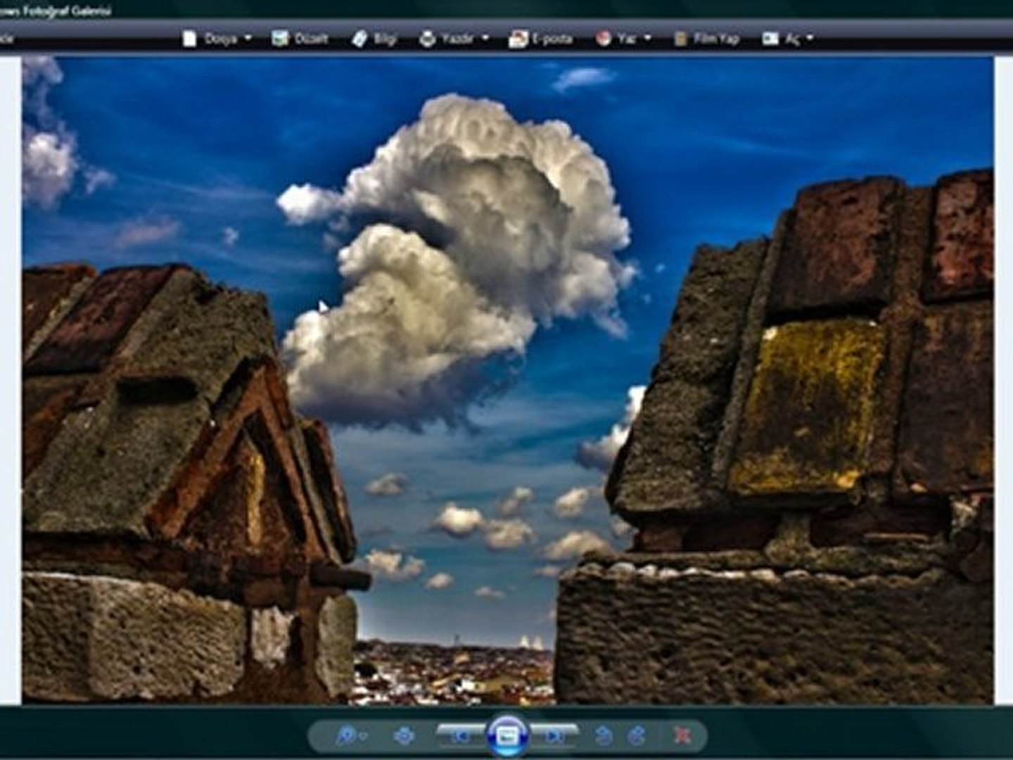 ⁣Tek foto dan HDR uygulaması
