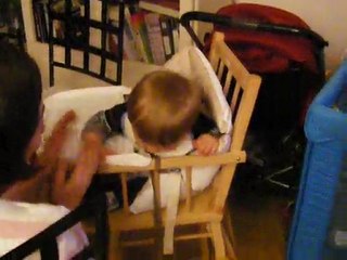 mon petit toto applaudit...