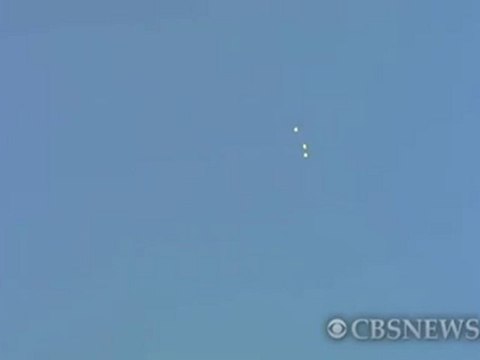 UFO OVNI MANHATTAN NEW YORK 13th Oct 2010