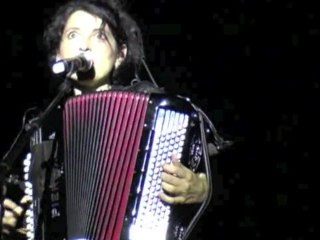 FEMMES À BRETELLES...teaser 2010