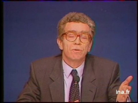 Conférence presse Pierre JOXE ministre défense