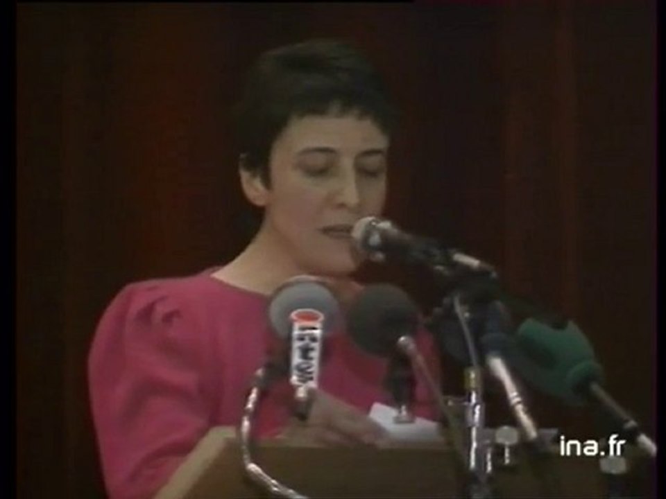 Arlette LAGUILLER