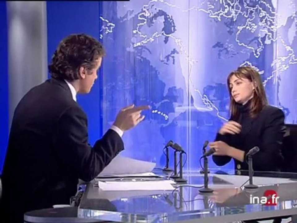 INVITE PLATEAU EMMANUELLE BEART