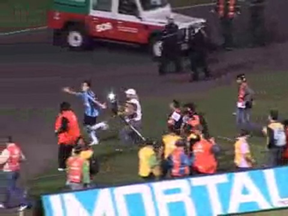 Campeonato Brasileiro 2010: Grêmio 2 x 2 Inter