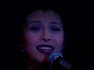 Elif Güreşçi - Elllerimi tutup yalanlar saydın.HD