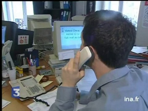 Adhesion massive au Parti Socialiste apres le 1er tour des presidentielles