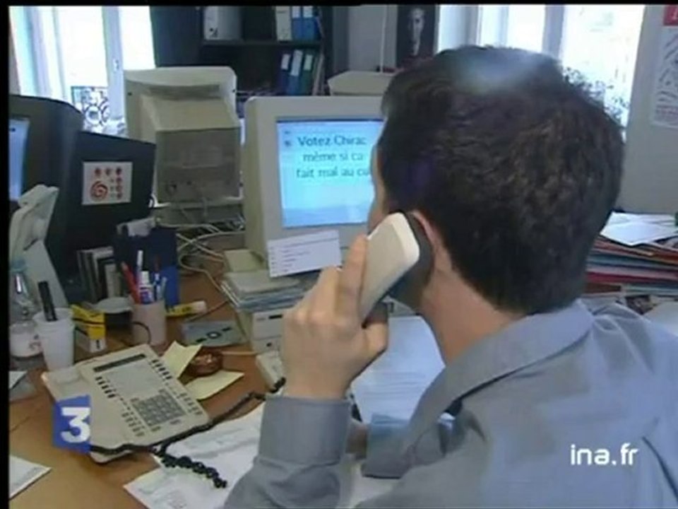 Adhesion massive au Parti Socialiste apres le 1er tour des presidentielles