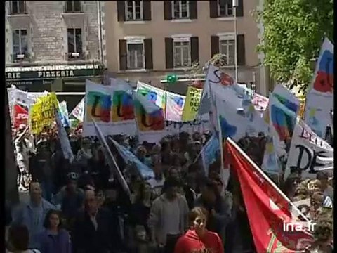 [Manifestation des enseignants]