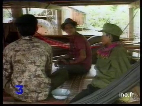 CAMBODGE : CASQUES BLEUS