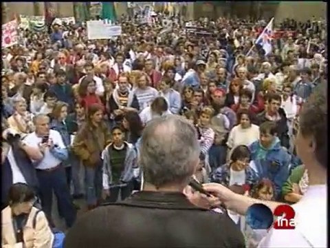 Manifestation anti FN orange