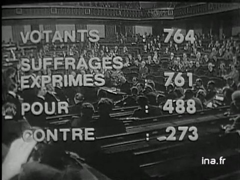 Congrès de Versailles : Edgard Faure annonce les résultats