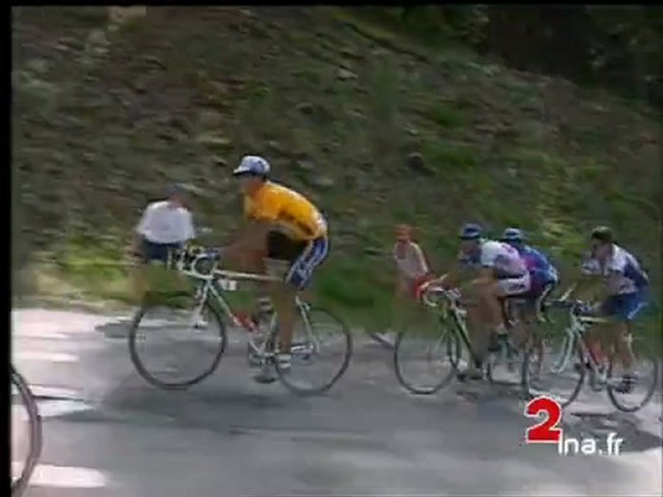 TOUR DE FRANCE