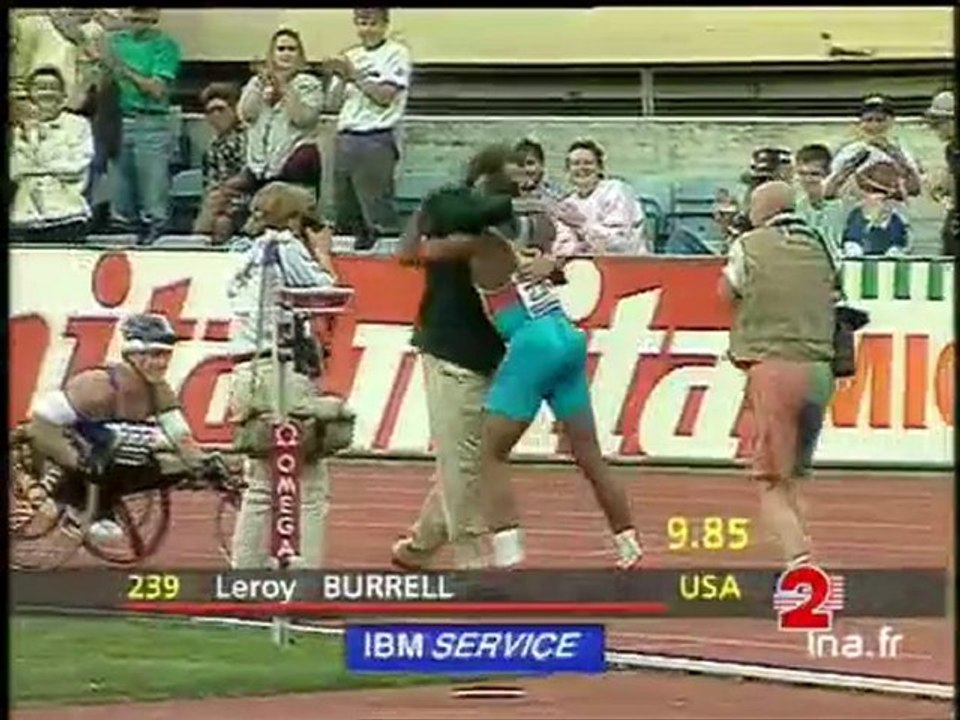 ATHLETISME : RETRO RECORD DU MONDE 100 M