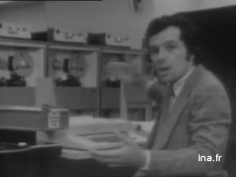 Michel Chevalet nous explique la CNIL (Informatique et liberté) - archive vidéo INA