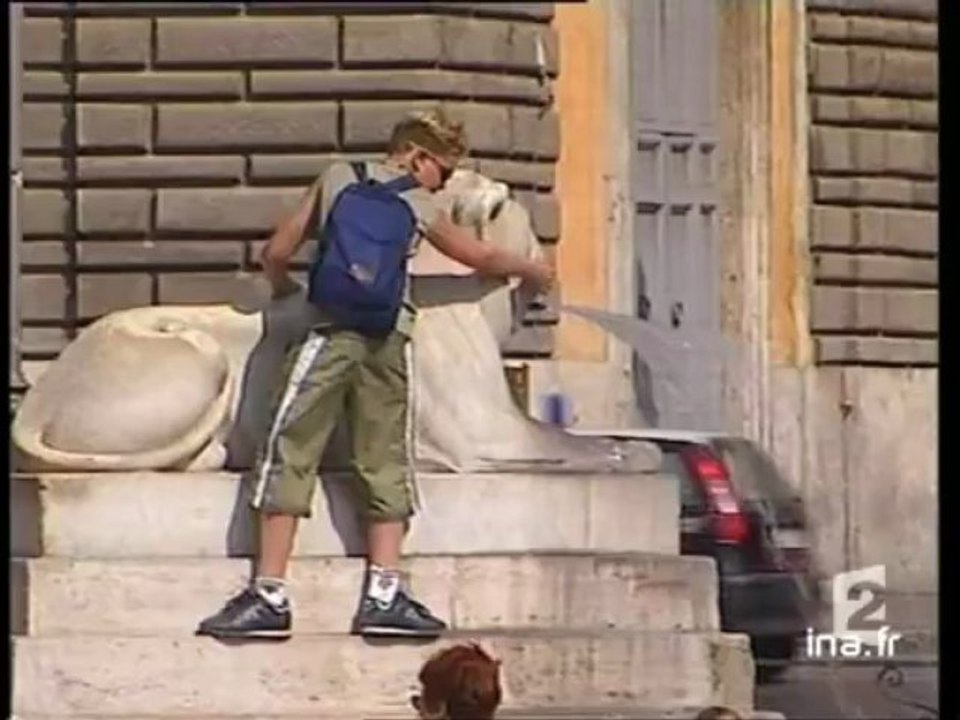 Eté 2003 Canicule et records de chaleur en Europe - Archive vidéo INA