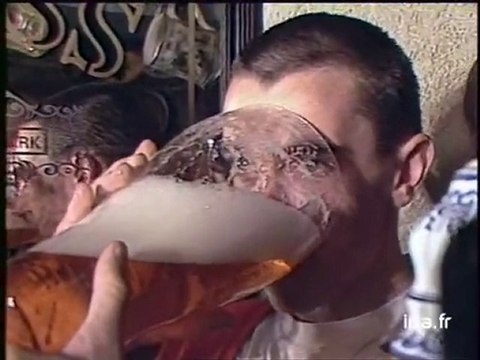 Strasbourg : Les Douzes Apôtres , vente de bières