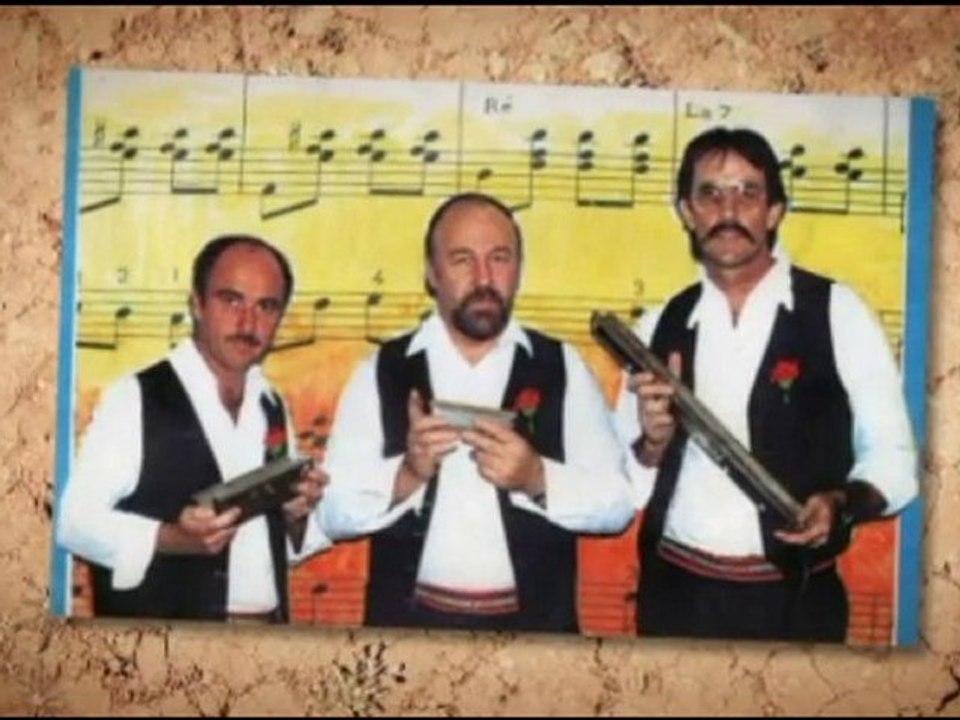 Dans les rues d'Antibes - Henri Tarquin - www.ALLIAX.net