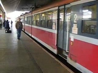 2010-10-24 EN57-2021ra jako REGIO