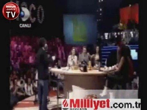 Nahide Ekengil - Aslı Kökçe Atışması - Disko Kralı