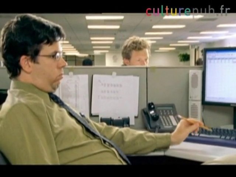 Le gars qui parle trop