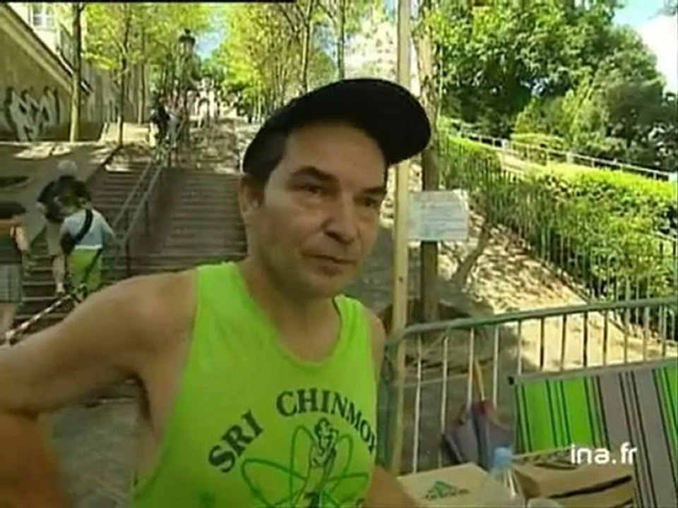Record de montée des marches de Montmartre - Archive INA