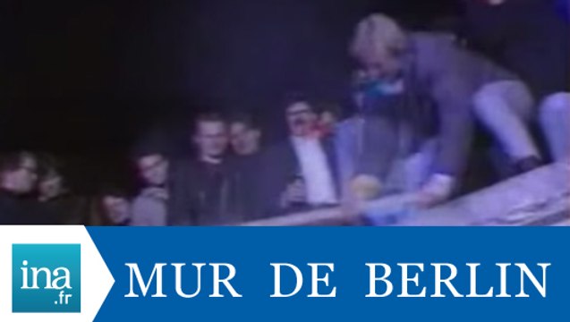 Le Mur de Berlin est détruit par les Allemands - Archive INA