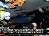 Sale de Casa Rosada cortejo fúnebre del fallecido ex presidente Kirchner